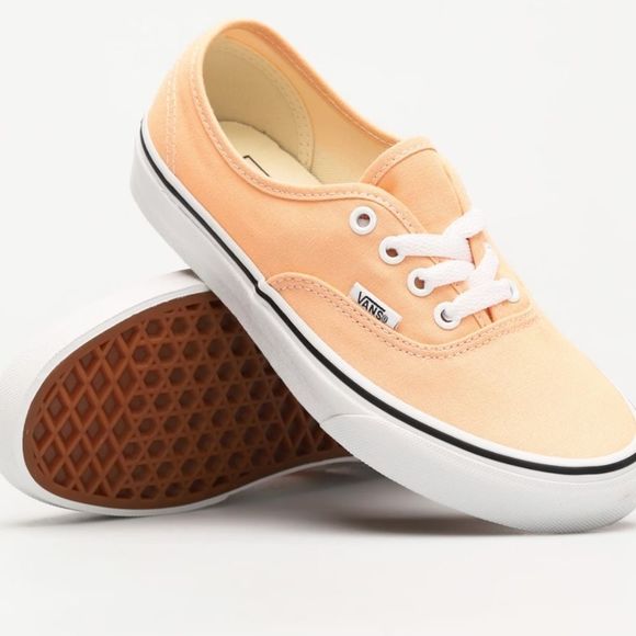Vans MN Doheny Sneaker- Canvas Tropical Peach - Picture 1 of 13